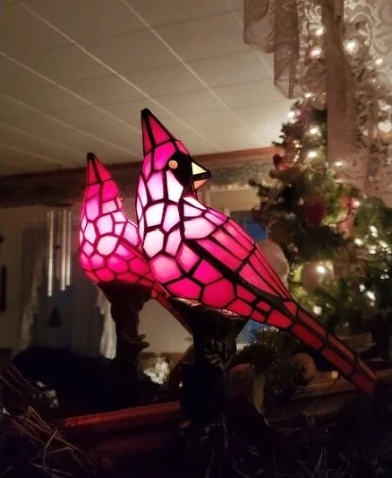 Künstlerische Cardinal Red Bird Tischlampe: Perfekt für jeden Raum