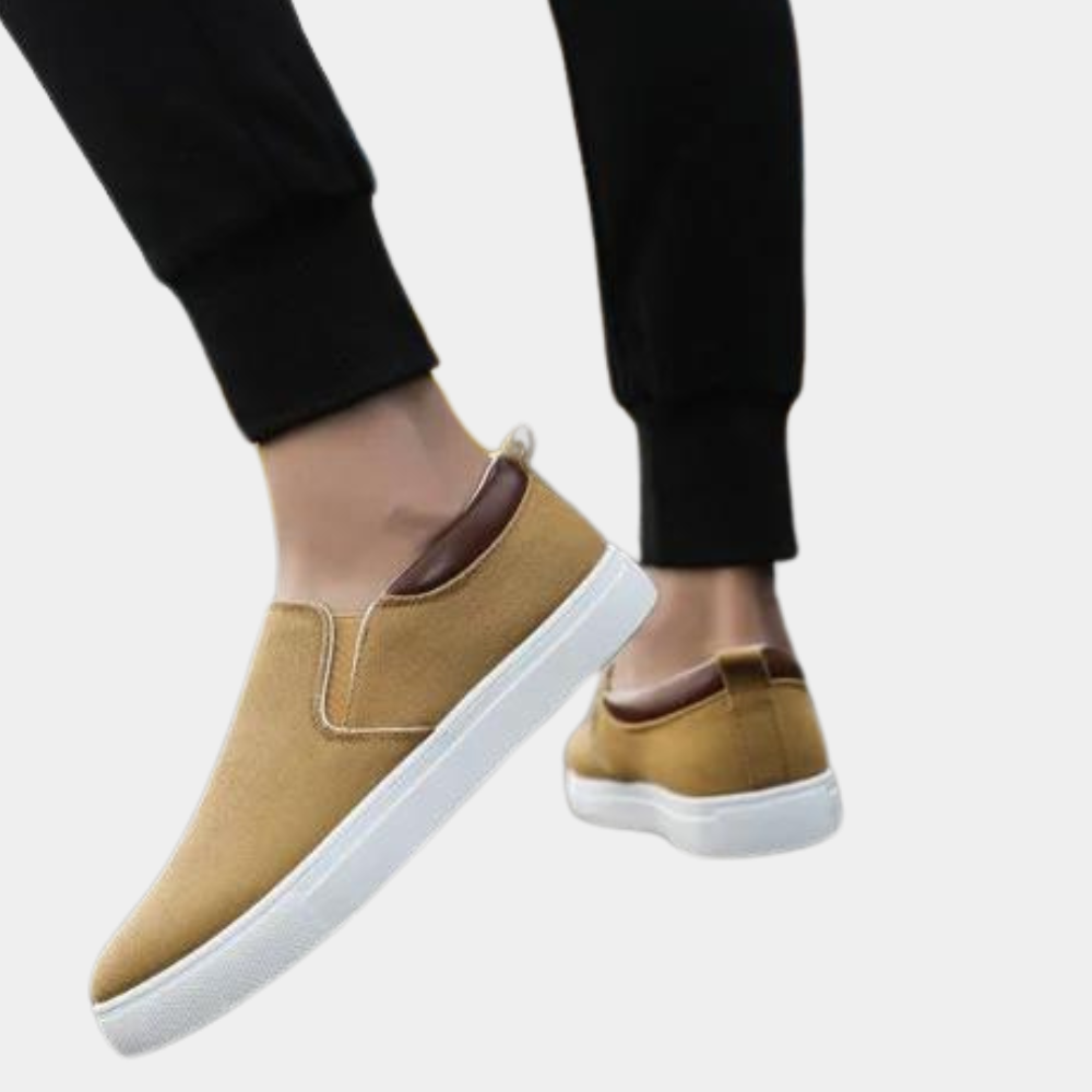 Moderne Slipper für Herren