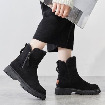 Zara – Stylische Stiefel mit Kunstfell