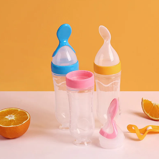 SpoonBottle | Innovatieve babyfleslepel