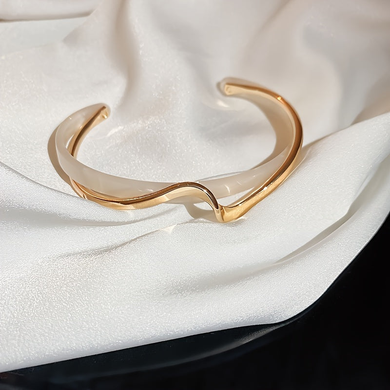 Amelia | Minimalistische 18K Goud Vergulde Armband met Imitatieparel